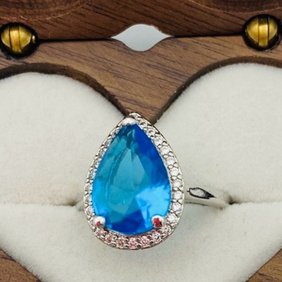 Jewelry - Teardrop Blue Gemstone Cocktail Ring with Crystal Halo • Silver Tone
